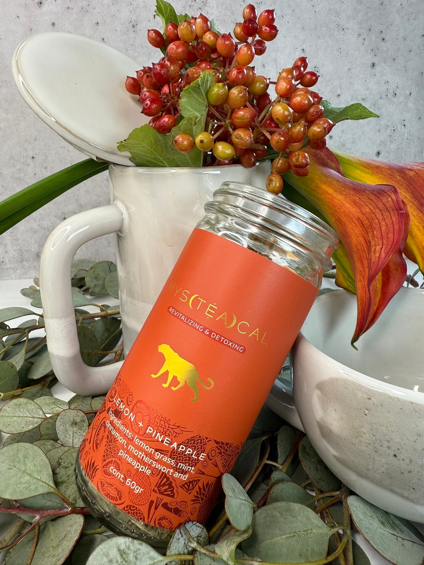 LEMONGRASS + PINEAPPLE