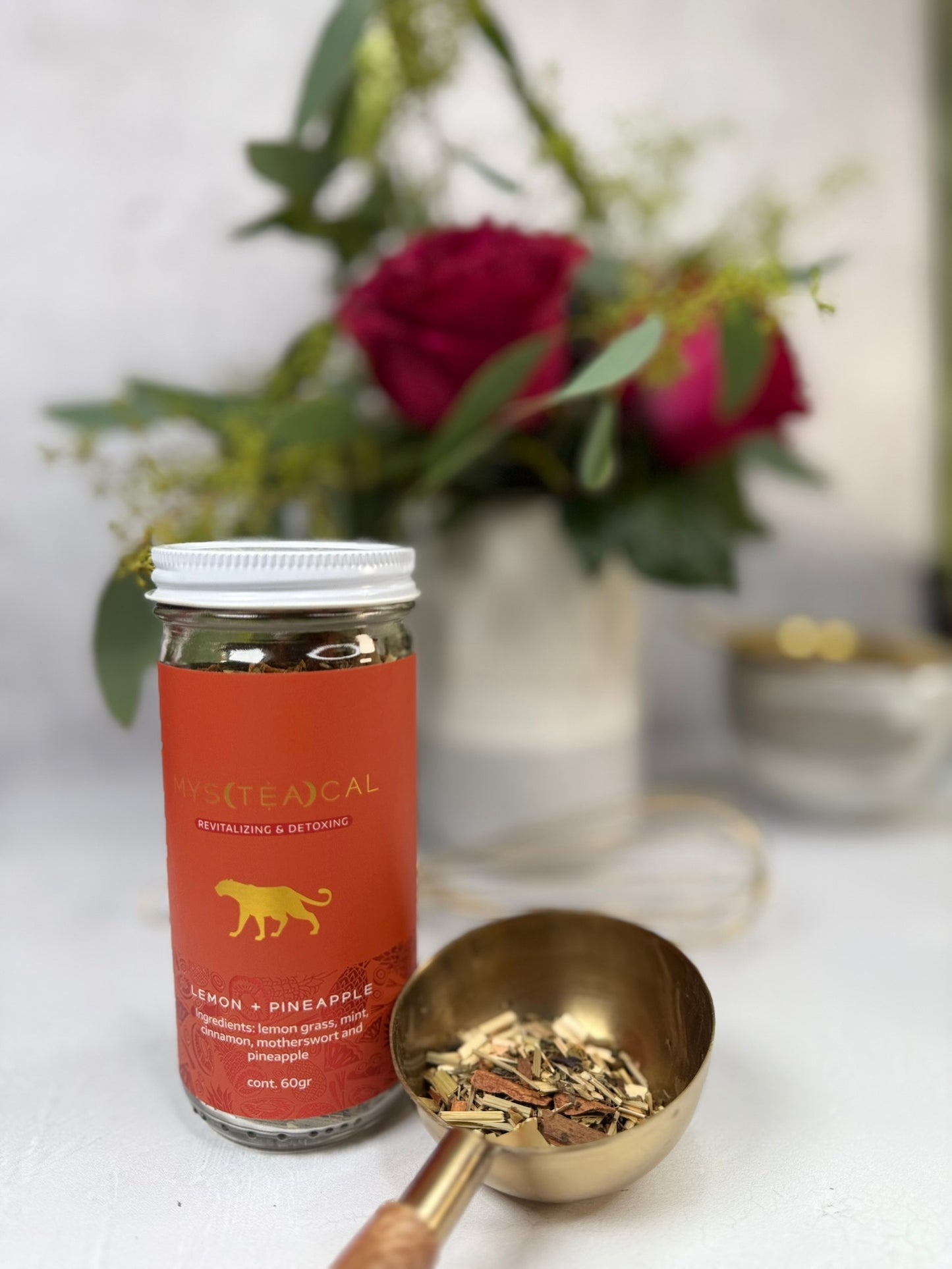 LEMONGRASS + PINEAPPLE